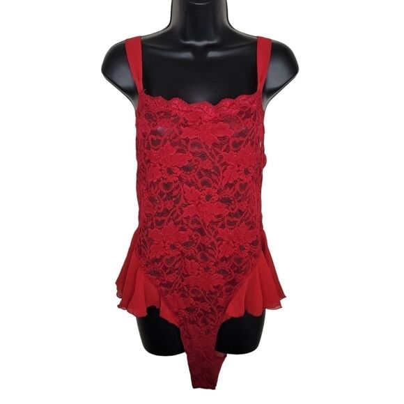 Victoria's Secret red lace high cut lingerie bodysuit size Large - Picture 1 of 6